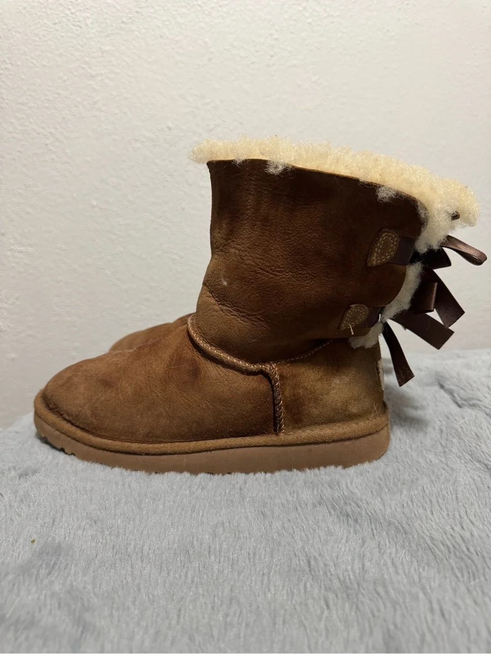 UGG classic kids